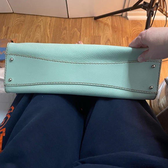 Tods Mint Green Leather Handbag - Picture 6 of 11